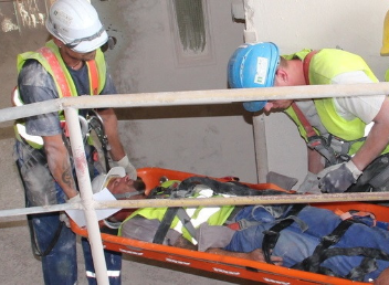 Secours milieux confinés