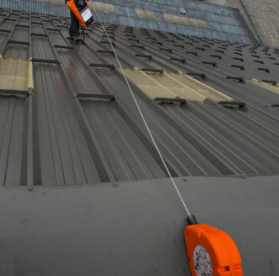Pourquoi opter pour un antichute à rappel automatique ?