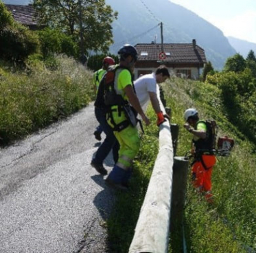 Travail en talus : comment réduire les risques de chute ?